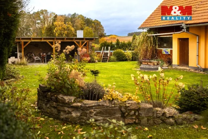 Prodej rodinného domu, Bernartice - Svatkovice, 104 m2