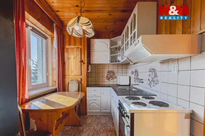 Prodej bytu 2+1, Kašperské Hory, Vimperská, 49 m2