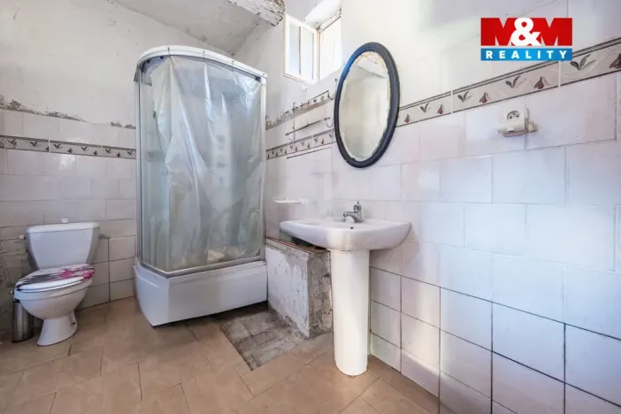 Prodej zemědělské usedlosti, Chroustov, 140 m2