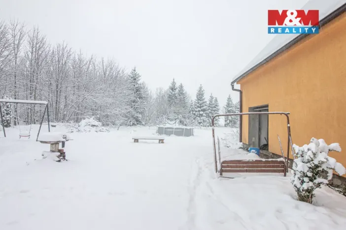 Prodej rodinného domu, Nové Město pod Smrkem - Ludvíkov pod Smrkem, 380 m2