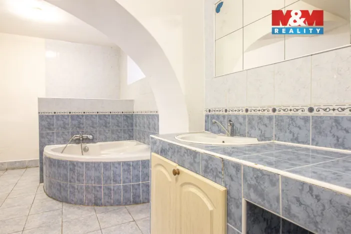 Prodej rodinného domu, Nové Město pod Smrkem - Ludvíkov pod Smrkem, 380 m2