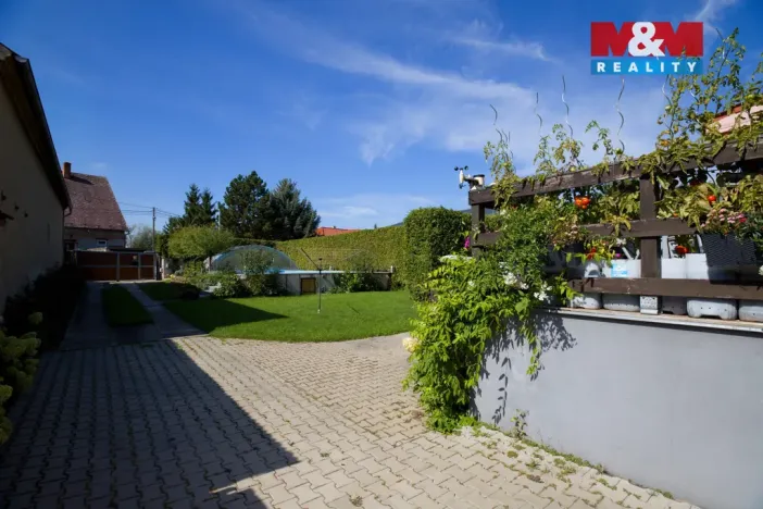 Prodej rodinného domu, Nové Dvory, 190 m2