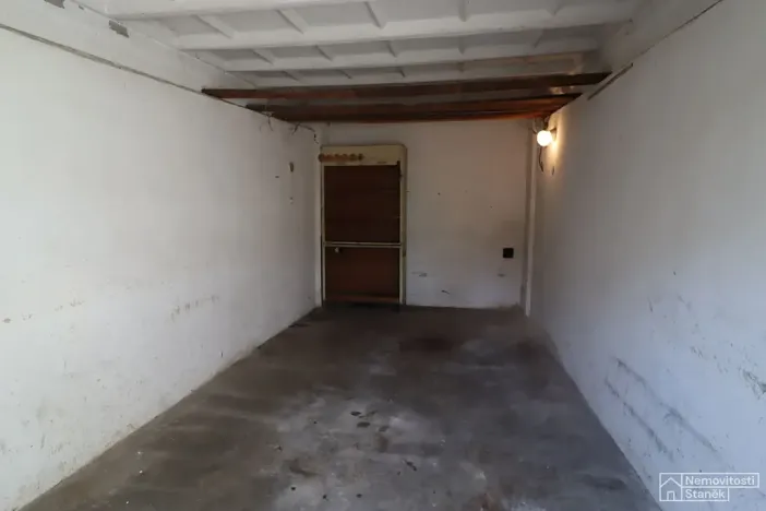 Pronájem garáže, Písek, 18 m2