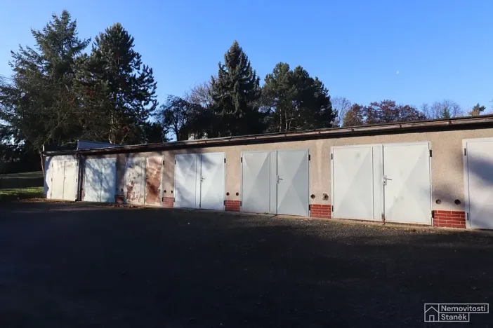 Pronájem garáže, Písek, 18 m2