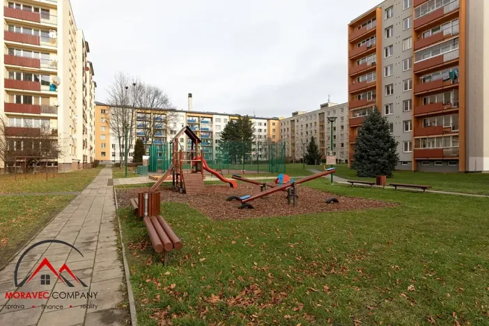Pronájem bytu 2+kk, Opava, 17. listopadu, 58 m2