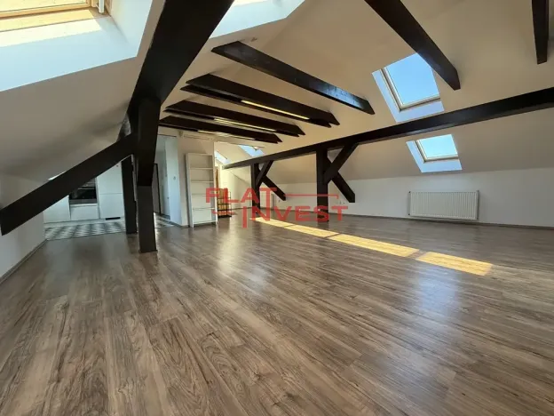 Pronájem bytu 2+kk, Liberec, Generála Svobody, 70 m2