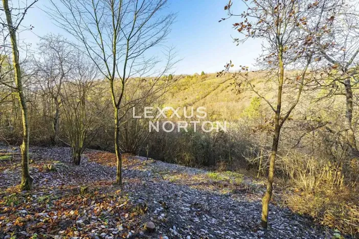 Prodej pozemku pro bydlení, Praha - Troja, Na dlážděnce, 2570 m2