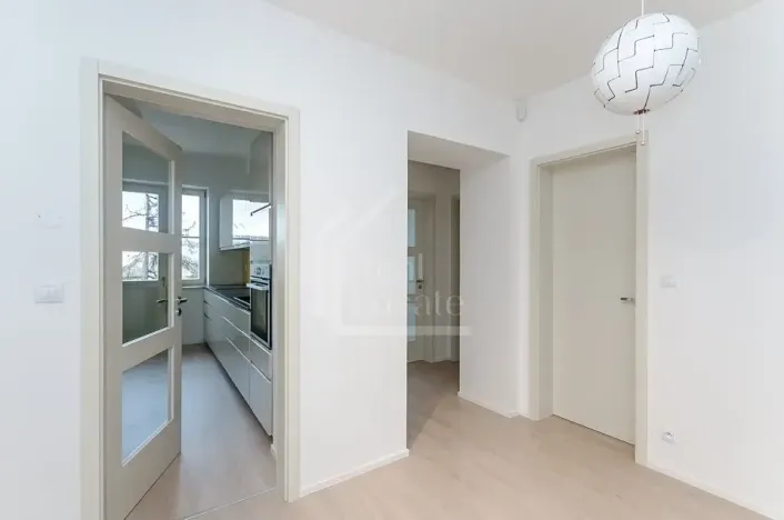 Pronájem bytu 2+1, Praha - Smíchov, Na pláni, 68 m2