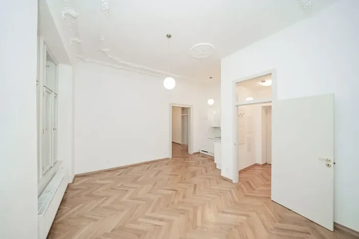 Pronájem kanceláře, Praha - Vinohrady, Balbínova, 59 m2