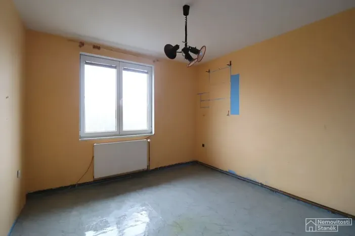 Prodej bytu 4+1, Dírná, 100 m2