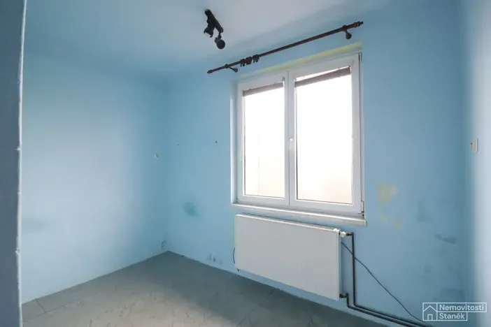 Prodej bytu 4+1, Dírná, 100 m2