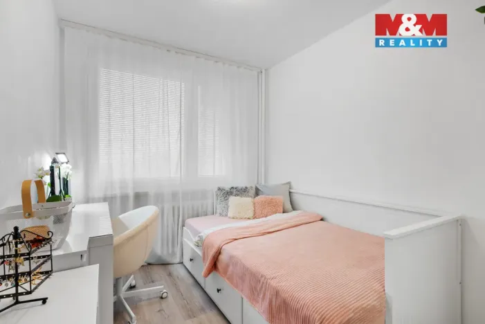 Prodej bytu 2+1, Semily - Podmoklice, Jižní, 55 m2