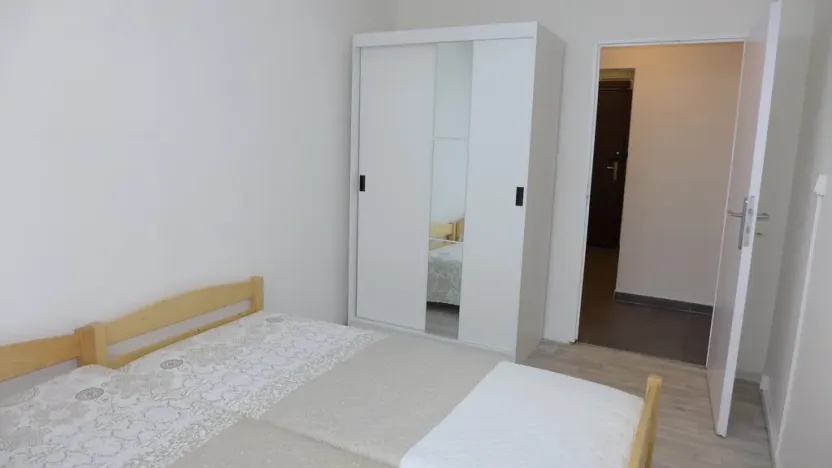 Pronájem bytu 2+kk, Praha - Ruzyně, Ciolkovského, 42 m2