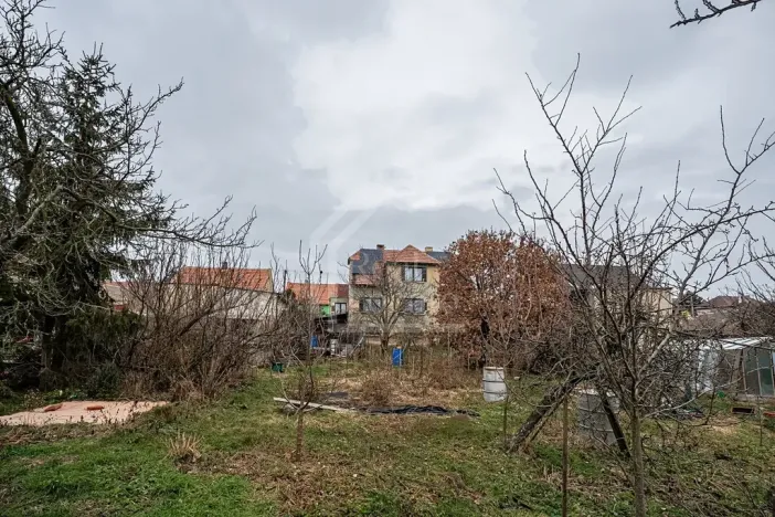 Prodej rodinného domu, Třebusice, 470 m2