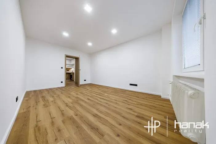 Pronájem bytu 1+kk, Prostějov, Kotěrova, 28 m2