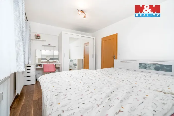 Prodej bytu 2+kk, Hostivice, Sportovců, 46 m2