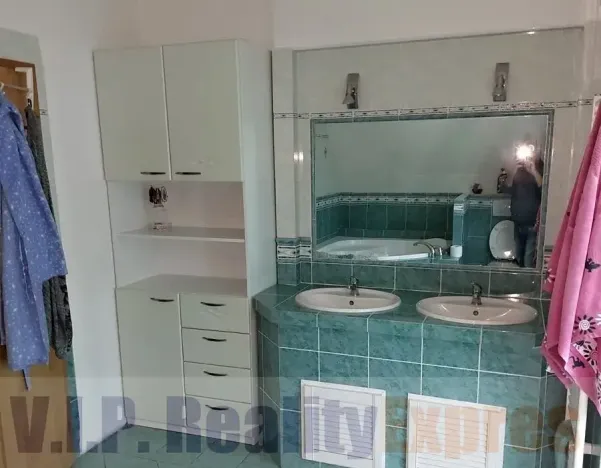 Prodej vily, Popovičky, 340 m2