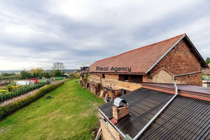 Prodej rodinného domu, Lužec nad Cidlinou, 299 m2