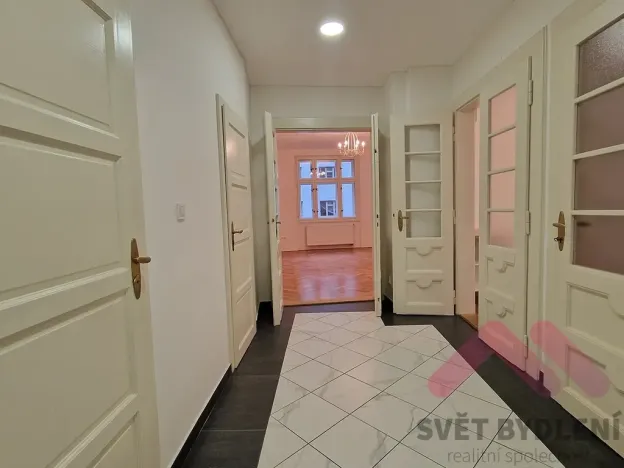 Pronájem bytu 3+1, Praha - Žižkov, Křížkovského, 95 m2