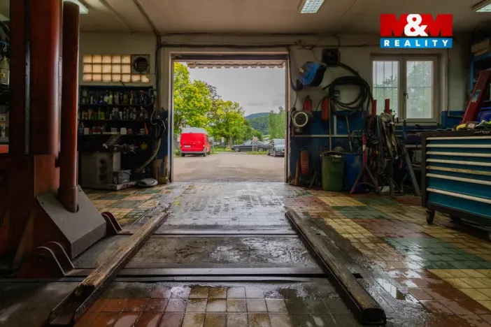 Prodej obchodního prostoru, Jeseník - Bukovice, Šumperská, 107 m2