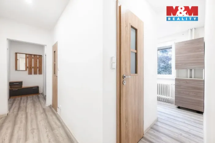 Prodej bytu 2+1, Otrokovice - Kvítkovice, Hlavní, 54 m2