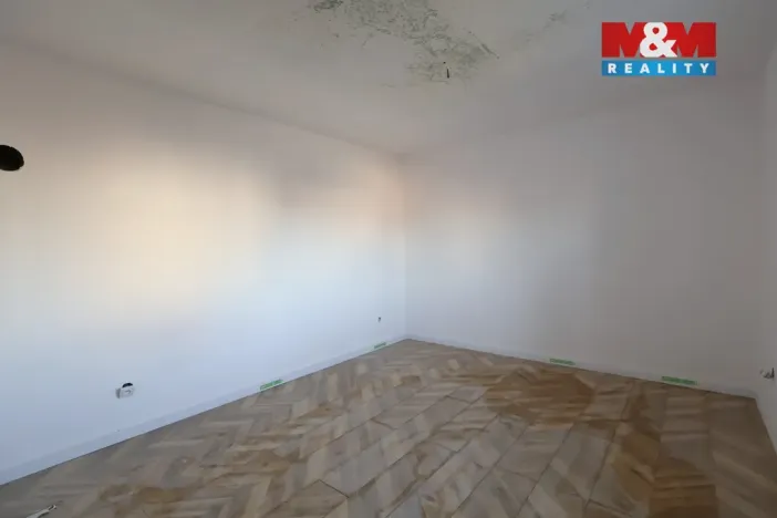 Prodej bytu 1+1, Vápenná, 35 m2