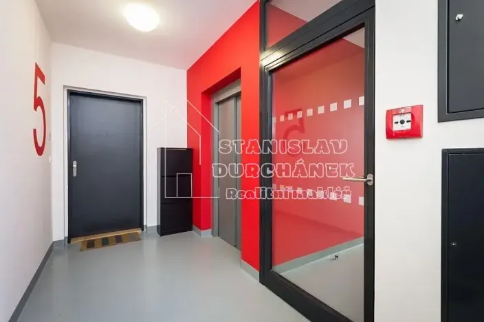 Pronájem bytu 2+kk, Praha - Malešice, Nad úžlabinou, 52 m2