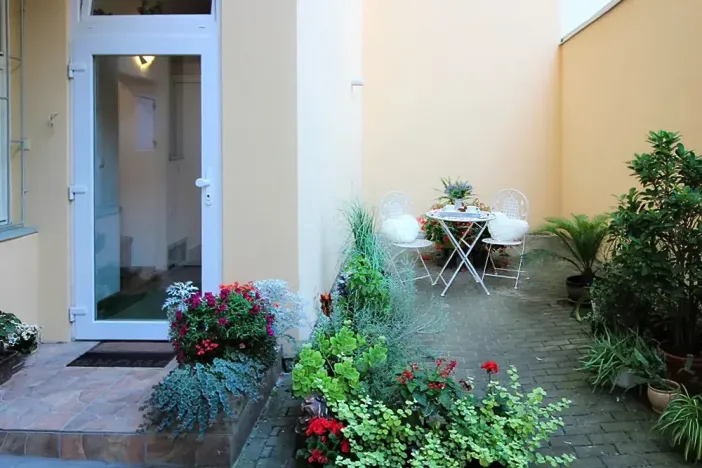 Pronájem bytu 1+1, Praha - Karlín, Vítkova, 43 m2