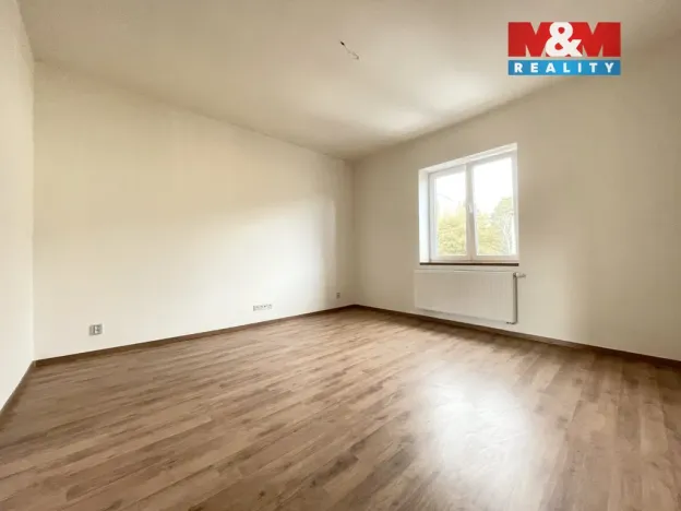 Pronájem bytu 2+1, Chomutov, Šafaříkova, 55 m2