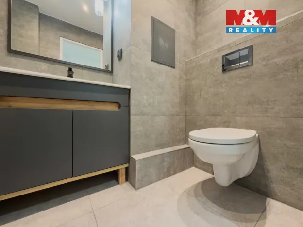 Prodej bytu 2+1, Karviná - Ráj, Božkova, 60 m2