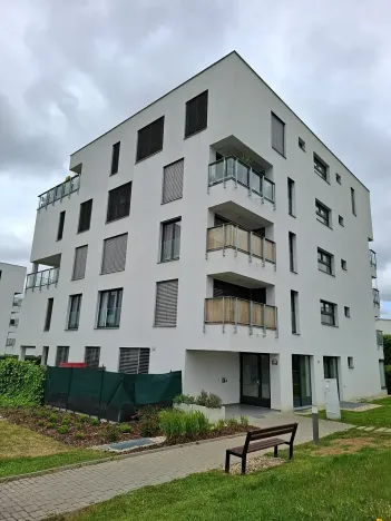 Pronájem bytu 1+kk, Brno, Kyselkova, 35 m2