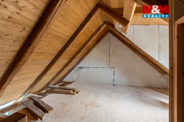 Prodej bytu 2+kk, Kounov, 37 m2