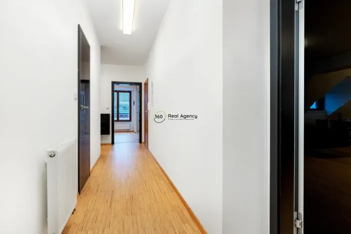 Prodej bytu 4+kk, České Budějovice - České Budějovice 3, Skuherského, 99 m2