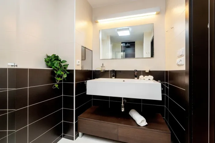 Prodej bytu 4+kk, České Budějovice - České Budějovice 3, Skuherského, 99 m2