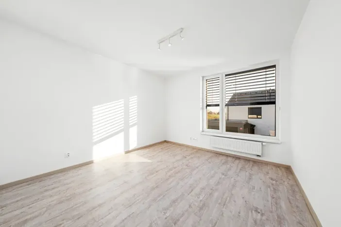 Pronájem rodinného domu, Zlonín, Lísková, 192 m2