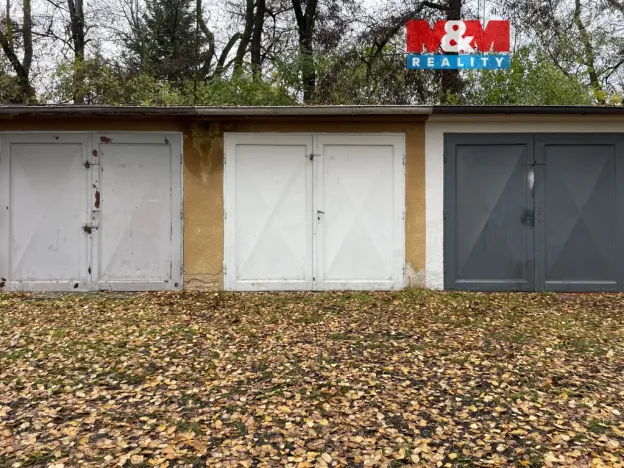 Prodej garáže, Praha, Pod Krocínkou, 17 m2