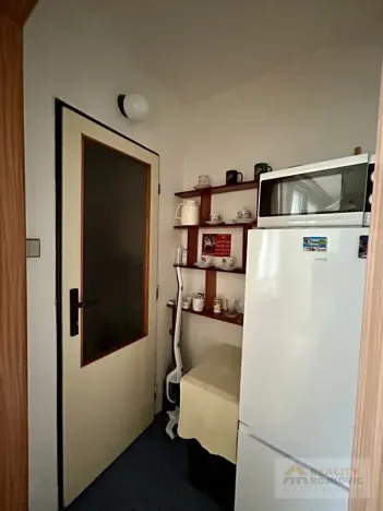 Prodej bytu 3+1, Broumov, Sídliště Křinické, 65 m2