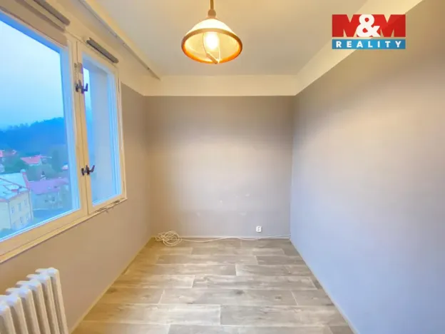 Pronájem bytu 3+1, Česká Kamenice, 5. května, 63 m2