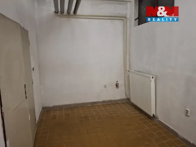 Pronájem skladu, Plzeň - Lobzy, Sousedská, 12 m2