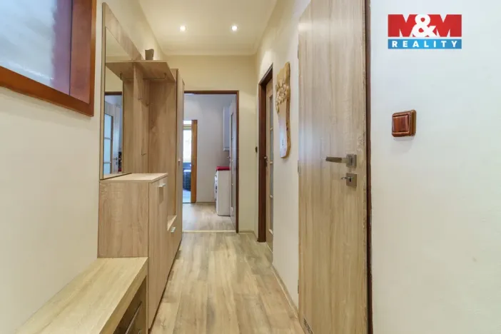 Prodej bytu 2+1, Karlovy Vary, Vřídelní, 56 m2