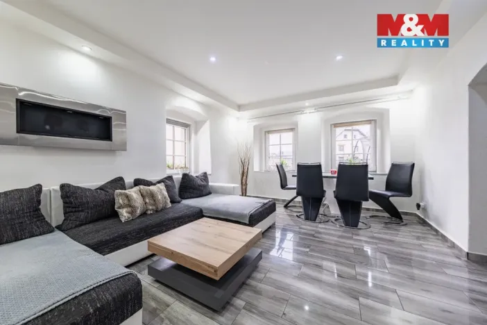 Prodej rodinného domu, Okounov, 197 m2