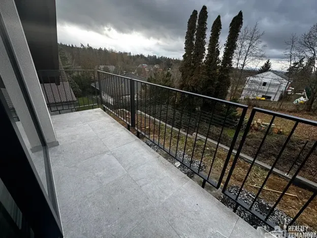 Pronájem bytu 2+kk, Jesenice, Hlavní, 56 m2