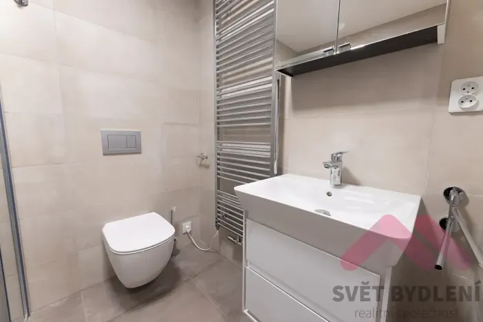 Pronájem bytu 2+kk, Praha - Řepy, Laudova, 60 m2