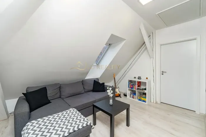 Prodej bytu 2+kk, Olomouc, Husitská, 62 m2