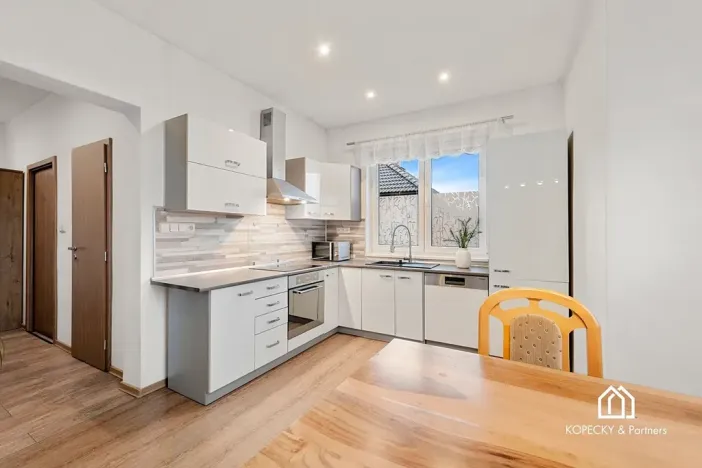 Prodej rodinného domu, Králův Dvůr, 110 m2