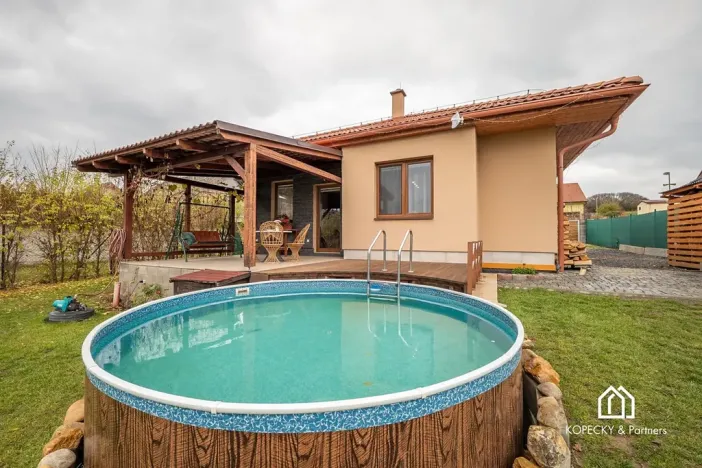 Prodej rodinného domu, Králův Dvůr, 110 m2