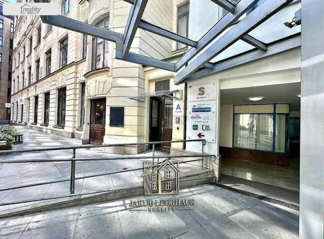 Pronájem kanceláře, Praha - Nové Město, Spálená, 146 m2