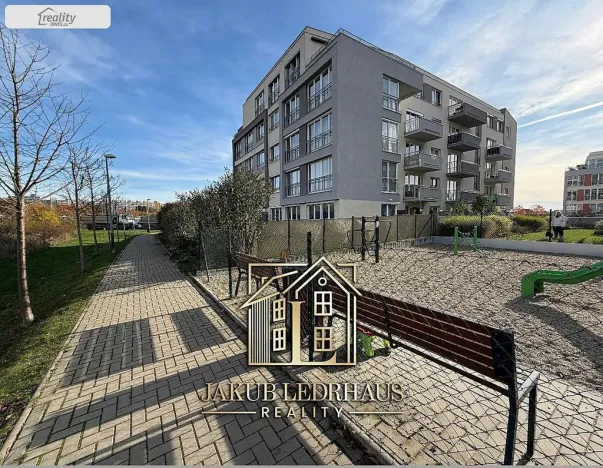 Prodej bytu 1+kk, Praha - Stodůlky, Toufarova, 33 m2