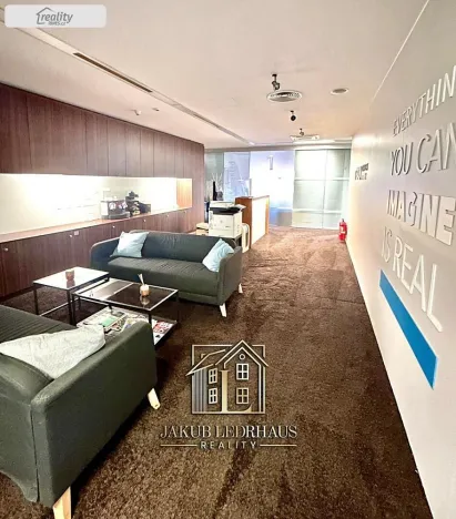 Pronájem kanceláře, Praha - Nové Město, Vladislavova, 977 m2