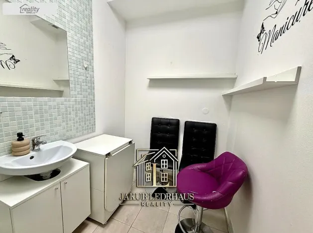 Pronájem kanceláře, Praha - Nové Město, Vladislavova, 63 m2